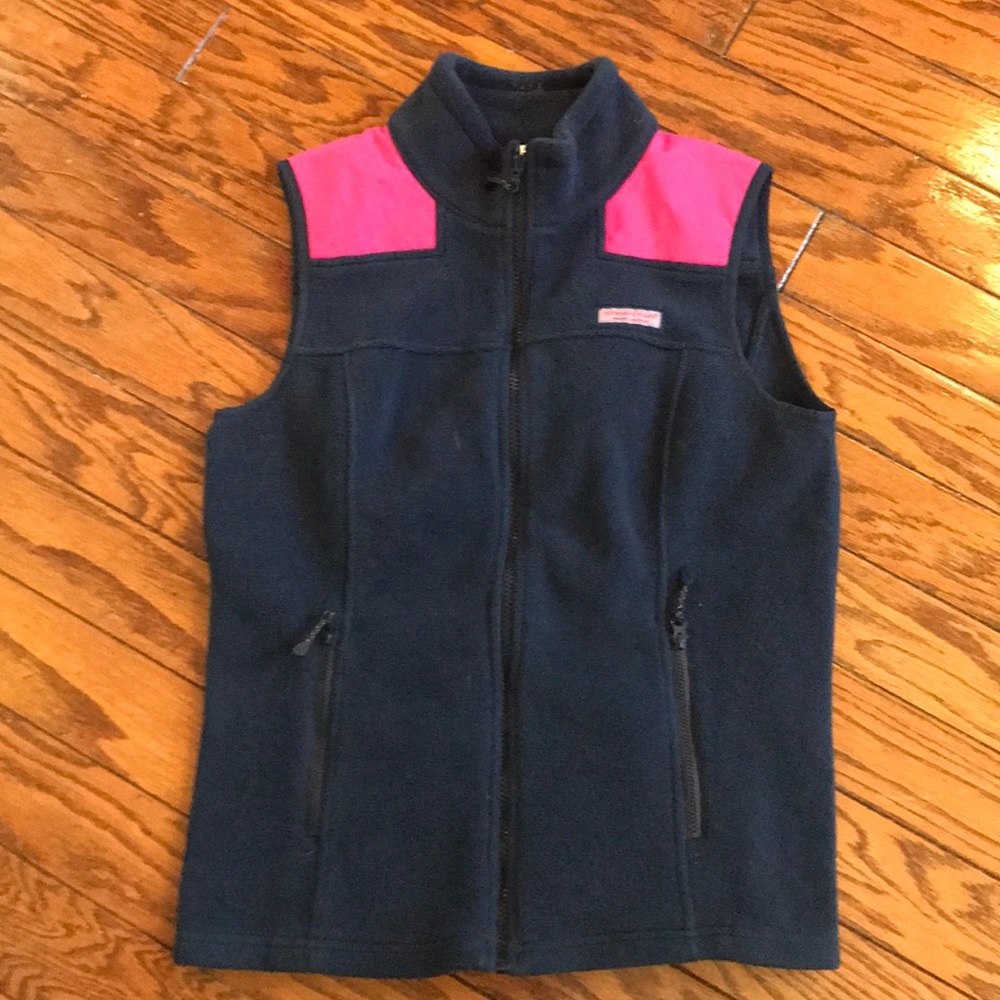 Super Cute Navy/ Pink Vineyard Vines Small Vest 🐳
